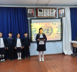 Ucar şəhər 6 nömrəli tam orta ümumtəhsil məktəbində “Uşaq Hüquqları Aylığı” çərçivəsində “Uşaqlar bizim gələcəyimizdir”, “Erkən nikahın mənfi nəticələri” mövzularında maarifləndirici tədbir keçirilmişdir.