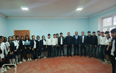 Ucar rayonu Yuxarı Şilyan kənd tam orta ümumtəhsil məktəbində “Uşaq Hüquqları Aylığı” çərçivəsində “Uşaqları zərərli informasiyalardan qoruyaq”, “Narkotikə və tütünə yox deyək”, “Qız uşaqlarının təhsildən yayınmasının qarşısının alınması” mövzularında maarifləndirici tədbir keçirilmişdir.
