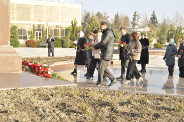 Ucar rayonunda Ümummilli Lider Heydər Əliyevin anım günü ilə əlaqədar tədbir keçirilib.